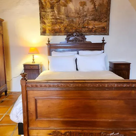 Chateau De Bed and Breakfast