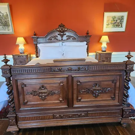 Bed and Breakfast Chateau De
