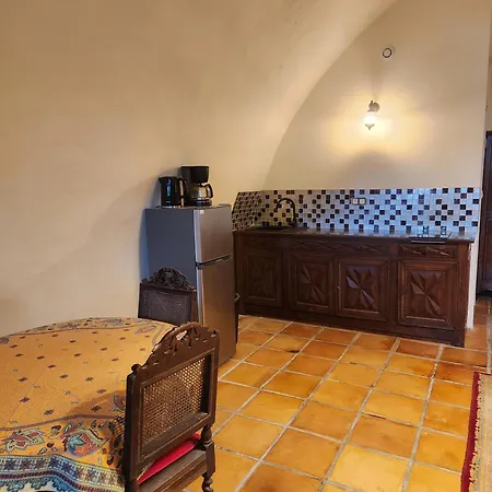 Chateau De Bed and Breakfast